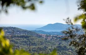 8 odalılar villa Chateauneuf-Grasse'de, Fransa. 970,000 €