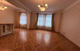 5 odalılar daire 106 m² Central District'da, Letonya. 325,000 €