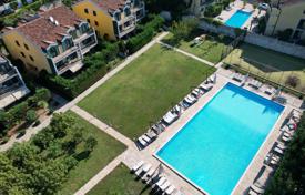 3 odalılar şehir içinde müstakil ev 175 m² Lastva Grbaljska'da, Karadağ. 347,000 €