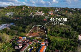 Arsa Bingin Beach'da, Endonezya. $2,771,000