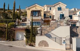 3 odalılar şehir içinde müstakil ev 145 m² Radovići'de, Karadağ. 1,499,000 €
