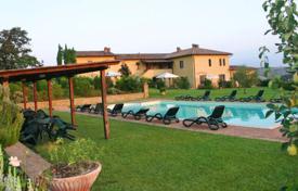 Villa – Asciano, Toskana, İtalya. 2,700,000 €