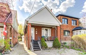 Şehir içinde müstakil ev – Carlaw Avenue, Toronto, Ontario,  Kanada. C$1,550,000