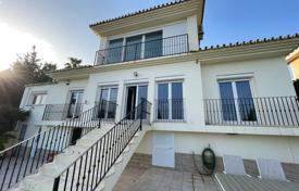 7 odalılar villa 375 m² Manilva'da, İspanya. 1,100,000 €