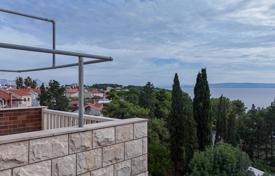 20 odalılar şehir içinde müstakil ev 659 m² Sumartin'da, Hırvatistan. 1,100,000 €