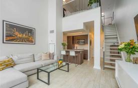 1 odalılar daire Old Toronto'da, Kanada. C$918,000