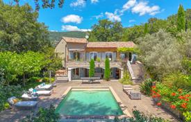 9 odalılar villa Chateauneuf-Grasse'de, Fransa. 1,690,000 €