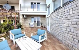 6 odalılar şehir içinde müstakil ev 300 m² Svetvinčenat'da, Hırvatistan. 369,000 €