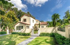 Villa – Miami, Florida, Amerika Birleşik Devletleri. $2,200,000