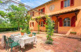 4 odalılar villa 280 m² Palaia'da, İtalya. 990,000 €