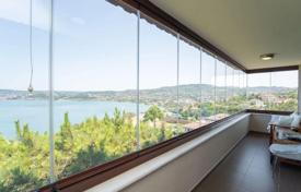 5 odalılar villa 400 m² Beykoz'da, Türkiye. $4,400,000