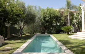 3 odalılar villa Antibes'te, Fransa. 1,890,000 €