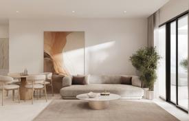4 odalılar daire 130 m² Estepona'da, İspanya. 480,000 €