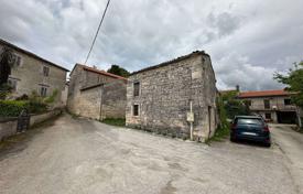 5 odalılar şehir içinde müstakil ev 220 m² Porec'te, Hırvatistan. 355,000 €