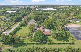 Şehir içinde müstakil ev – Homestead, Florida, Amerika Birleşik Devletleri. $1,196,000