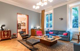 5 odalılar daire Milan'da, İtalya. Price on request