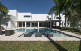 Villa – Miami, Florida, Amerika Birleşik Devletleri. 3,027,000 €