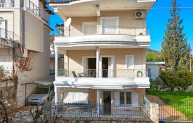 4 odalılar şehir içinde müstakil ev 159 m² Nafplio'da, Yunanistan. 270,000 €
