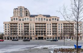 1 odalılar daire North York'da, Kanada. C$855,000