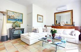 4 odalılar villa Antibes'te, Fransa. 3,750 € haftalık