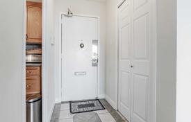 2 odalılar daire Etobicoke'de, Kanada. C$706,000