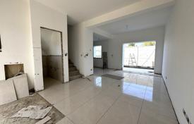 3 odalılar konak Limassol (city)'da, Kıbrıs. 385,000 €