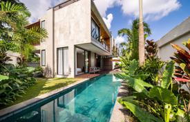 Villa – Tibubeneng, Badung, Endonezya. $550,000