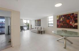 2 odalılar kondominyumda daireler 113 m² South Ocean Drive'de, Amerika Birleşik Devletleri. $500,000