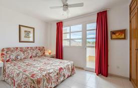4 odalılar konak 247 m² Playa de las Americas'da, İspanya. 500,000 €