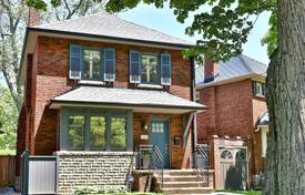 3 odalılar şehir içinde müstakil ev Old Toronto'da, Kanada. C$2,275,000