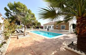 3 odalılar villa 128 m² Torrevieja'da, İspanya. 549,000 €