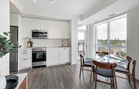 3 odalılar daire East York'da, Kanada. C$901,000