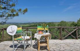 10 odalılar köşk 236 m² Volterra'da, İtalya. 890,000 €