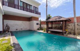 3 odalılar villa 339 m² Jalan Umalas'da, Endonezya. $675,000