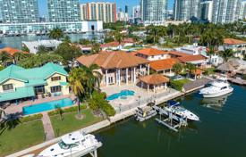Şehir içinde müstakil ev – Sunny Isles Beach, Florida, Amerika Birleşik Devletleri. $6,990,000