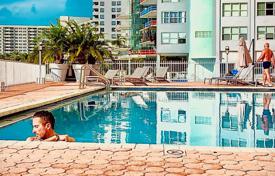Kondominyum – West Avenue, Miami sahili, Florida,  Amerika Birleşik Devletleri. $449,000