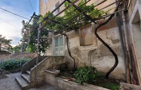 7 odalılar şehir içinde müstakil ev 450 m² Mali Losinj'da, Hırvatistan. 550,000 €