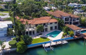9 odalılar villa 721 m² Miami sahili'nde, Amerika Birleşik Devletleri. $11,500,000