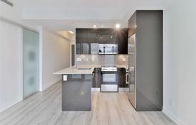 1 odalılar daire Charles Street East'da, Kanada. C$780,000