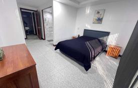 2 odalılar kondominyumda daireler 100 m² Chonburi'de, Tayland. $176,000