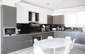 5 odalılar yazlık ev 657 m² Agios Tychonas'da, Kıbrıs. 2,000,000 €