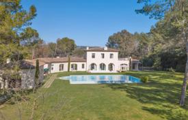 Villa – Mougins, Cote d'Azur (Fransız Rivierası), Fransa. 4,600,000 €