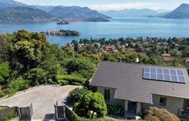 5 odalılar villa Stresa'da, İtalya. 2,000,000 €