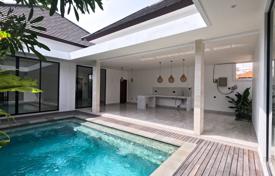 3 odalılar villa 260 m² Seminyak'da, Endonezya. $385,000