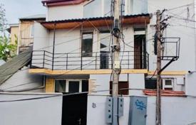 5 odalılar şehir içinde müstakil ev 200 m² Tbilisi (city)'da, Gürcistan. $400,000