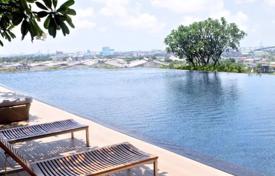 3 odalılar kondominyumda daireler Yan Nawa'da, Tayland. $530,000