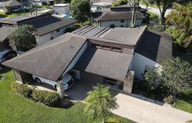 Şehir içinde müstakil ev – Tamarac, Broward, Florida,  Amerika Birleşik Devletleri. $480,000