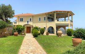 8 odalılar villa 344 m² Mora'da, Yunanistan. 695,000 €