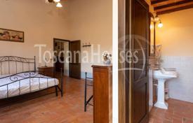 9 odalılar villa 450 m² Pienza'da, İtalya. 1,600,000 €