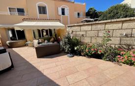 4 odalılar yazlık ev 150 m² Costa Adeje'de, İspanya. 595,000 €